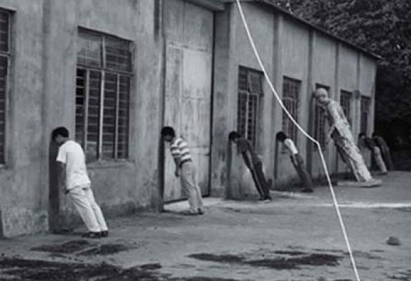 Ολοκληρωτισμός και κράτος έκτακτης ανάγκης: Ξαναγυρνώντας στη συμβολή των Ρόμπερτ Μπρέννερ και Νίκου Πουλαντζά